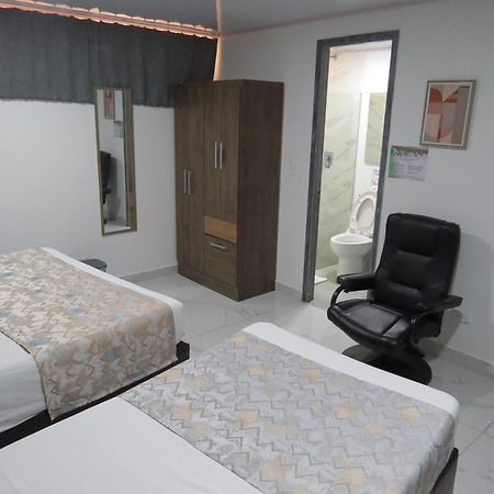 Hotel A & A Santa Alejandria เมเดยิน ภายนอก รูปภาพ