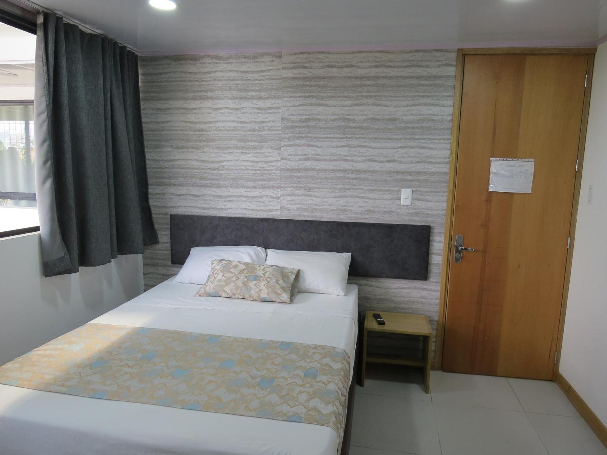 Hotel A & A Santa Alejandria เมเดยิน ภายนอก รูปภาพ