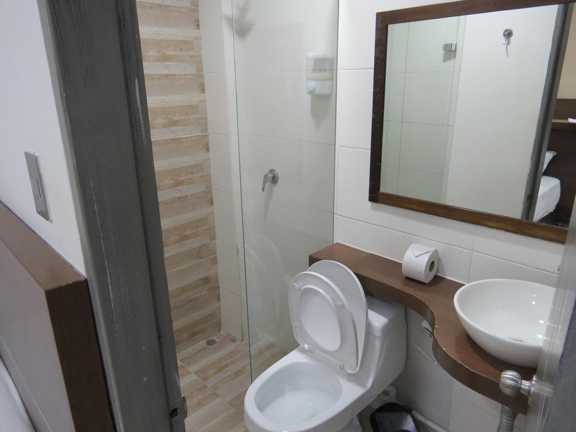 Hotel A & A Santa Alejandria เมเดยิน ภายนอก รูปภาพ